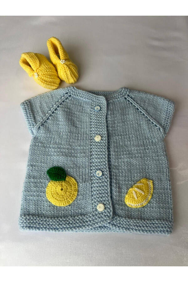 Baby vest and booties - 1