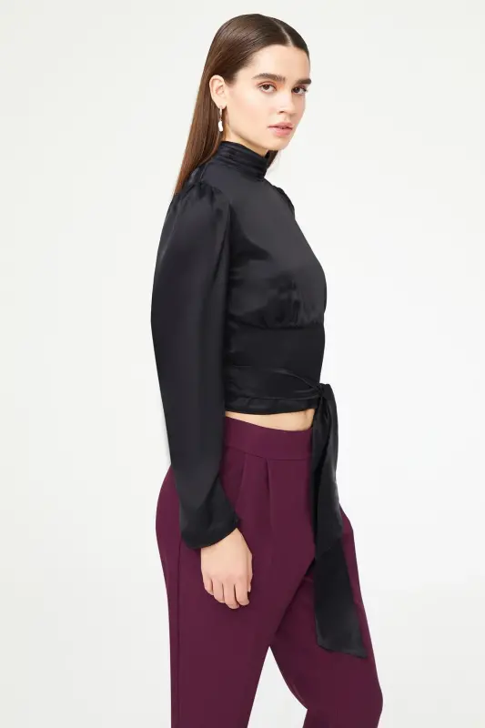 Back Detail Crop Top-001 - 4