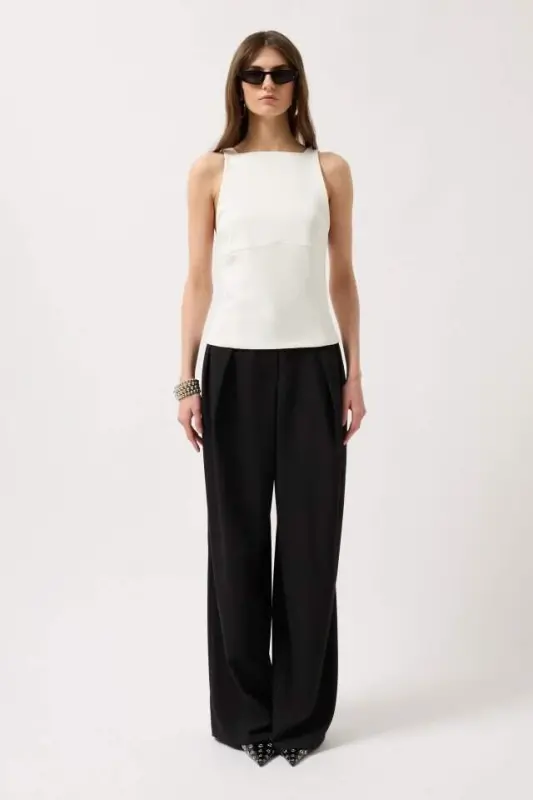 Back Ribbon Detail Blouse - 2