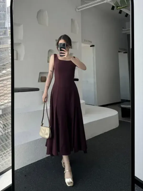 Backless Sleeveless Maxi Dress - Plum - 4