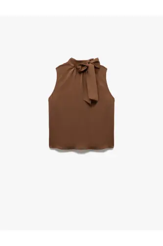 Bağlama Detaylı Dik Yaka Kolsuz Saten Bluz-Kahve - 3