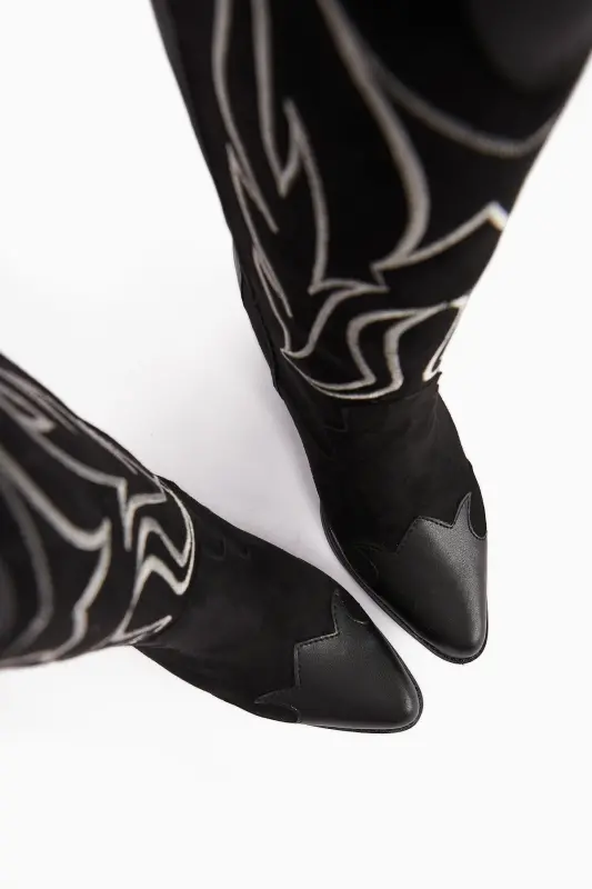 Bahar Siyah Süet Nakışlı Deri Detaylı Topuklu Western, Kovboy Kadın Çizme-Siyah - 3
