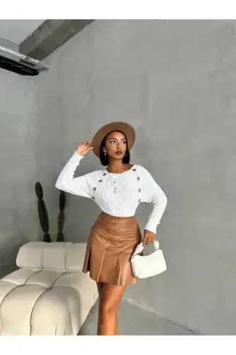 Baklava Desenli Düğmeli Kayık Yaka Kazak-Ekru - NOSIA (1)