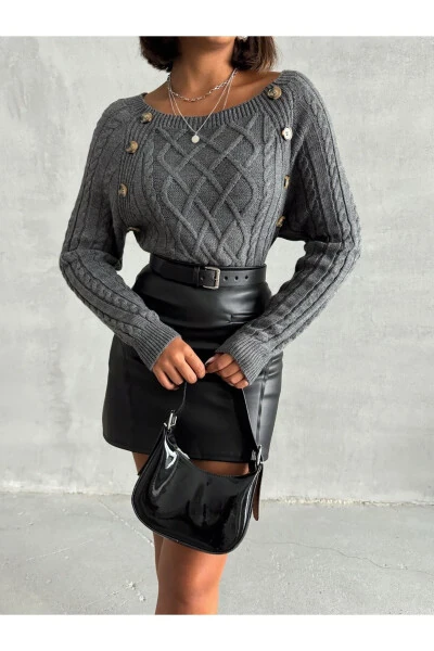 Baklava Pattern Buttoned Boat Neck Sweater - 2