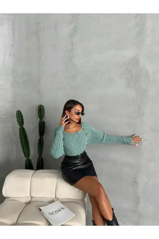 Baklava Textured Buttoned Boat Neck Sweater - Mint Green - 8