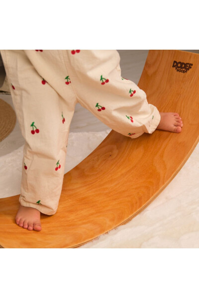 Balance Board, Smooth Surface Montessori Board, For Children and Adults, Curved Wood - 6