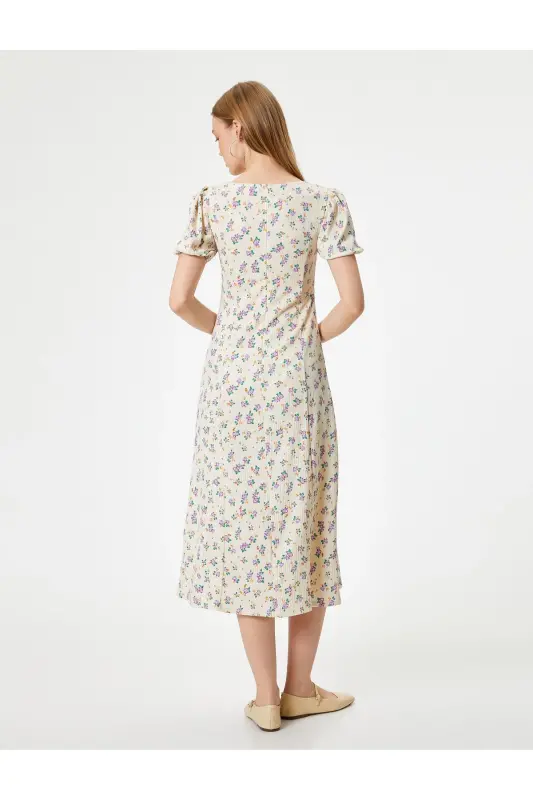 Kleid mit Ballonärmeln, Midi-Blumenmuster, A-Linie, quadratischer Ausschnitt und Schlitz - Flieder gemustert - 4