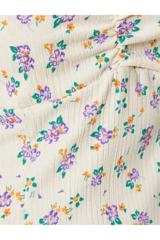 Kleid mit Ballonärmeln, Midi-Blumenmuster, A-Linie, quadratischer Ausschnitt und Schlitz - Flieder gemustert - 6