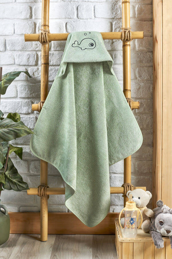 Bamboo Fish Embroidered Baby Towel Swaddle And Bag Set - 3