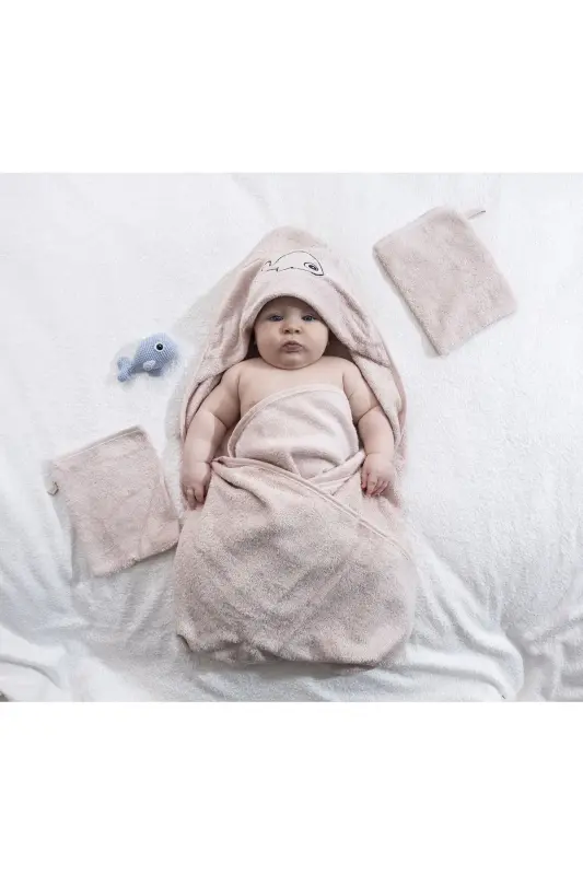 Bamboo Fish Embroidered Baby Towel Swaddle And Pouch Set - 5