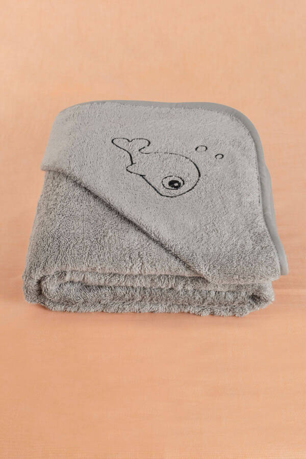 Bamboo fish embroidered baby towel, swaddle and pouch set - 5