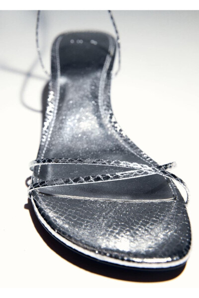 Bantli to'piq sandalet - 3