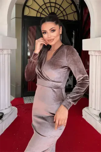 Бархатное платье-карандаш с запахом - КОРИЧНЕВЫЙ - 3