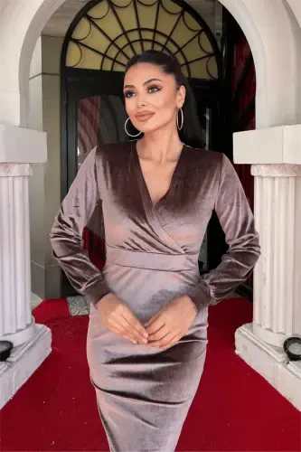 Бархатное платье-карандаш с запахом - КОРИЧНЕВЫЙ - 4