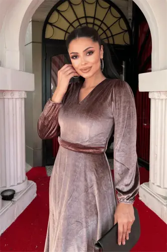 Бархатное платье-миди с V-образным вырезом - КОРИЧНЕВЫЙ - 4