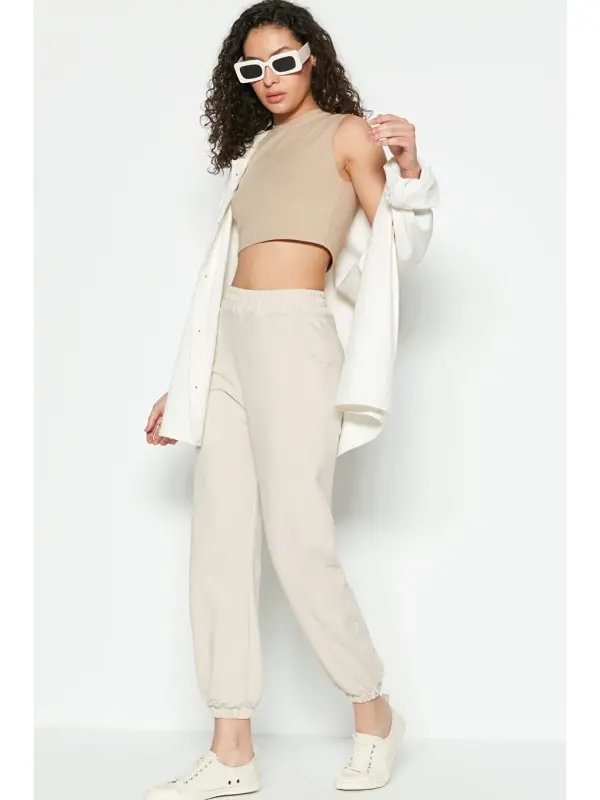 Basic Jogger Sweatpants 802 Cream-Ecru - LC WAIKIKI