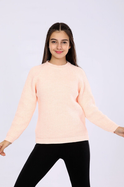Basic knit sweater for girls aged 4-13. 