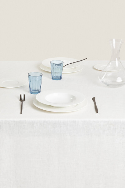 Basic linen tablecloth - White - 16