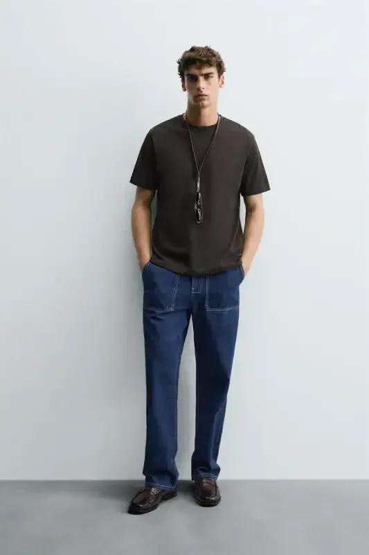 BASIC MEDIUM WEIGHT T-SHIRT - Dark brown - ZARA