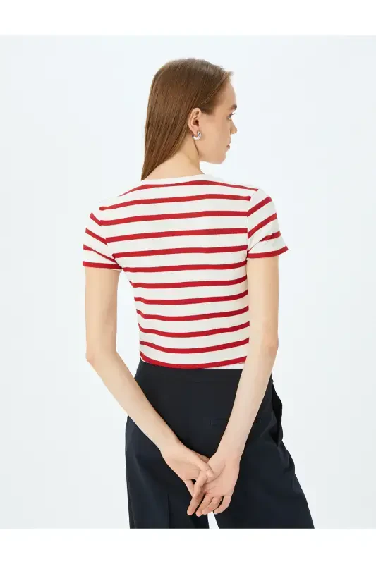 Basic Полосатый Велосипедный Воротник Короткий Рукав Кашкорс Slim Fit Женская Футболка-Красная Полоска - 6