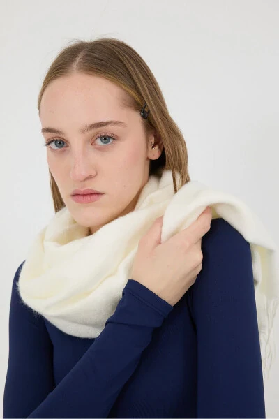 Basic Шаль Шаль07-a2-Ekru - ADDAX (1)