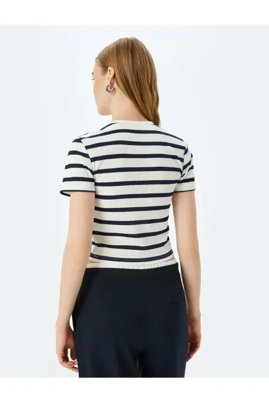 Basic Striped Bicycle Collar Navy Blue Women's T-Shirt 5SAL10047IK-Navy Blue Striped - 4