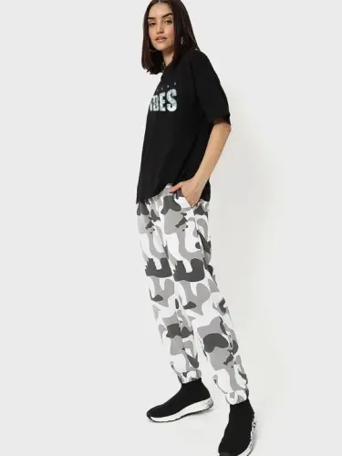 Baskılı Oversize T-shirt - Siyah - BÜYÜKBEDENIZ (1)