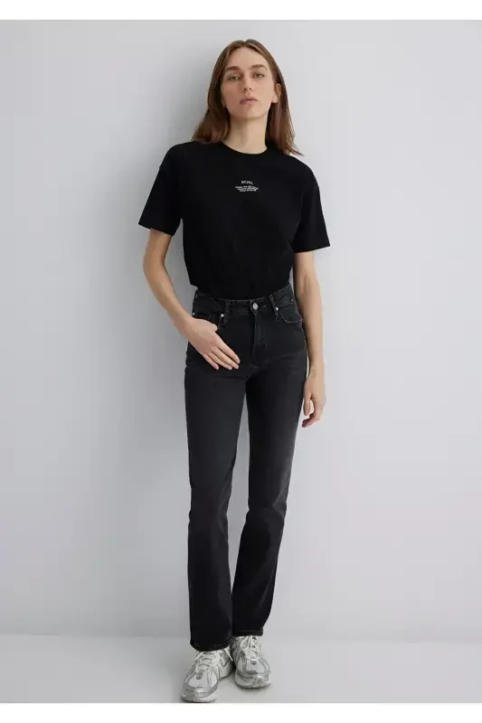 Baskılı Siyah Tişört Loose Fit / Bol Rahat Kesim 1613212-900 - 2