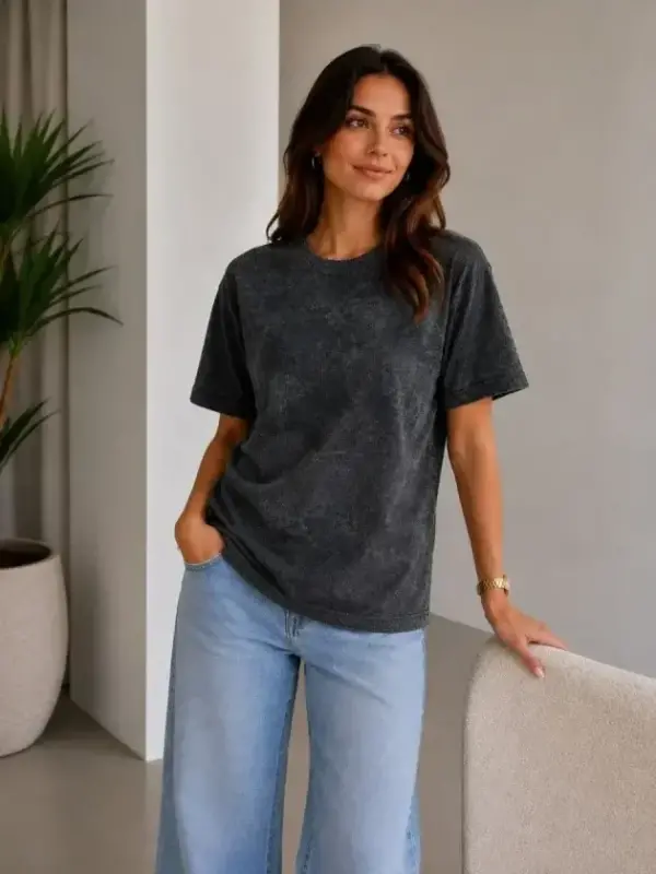 Batik Desenli Tişört Bisiklet Yaka Kısa Kol Regular Fit T-shirt - Siyah - BÜYÜKBEDENIZ