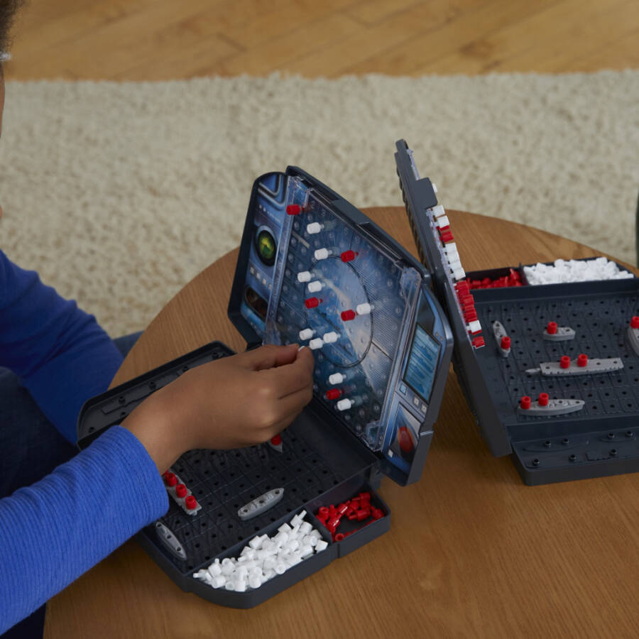Battleship Classic stol o'yini Strategiya o'yini 7 yoshdan oshganlar uchun, 2 o'yinchi uchun - 5