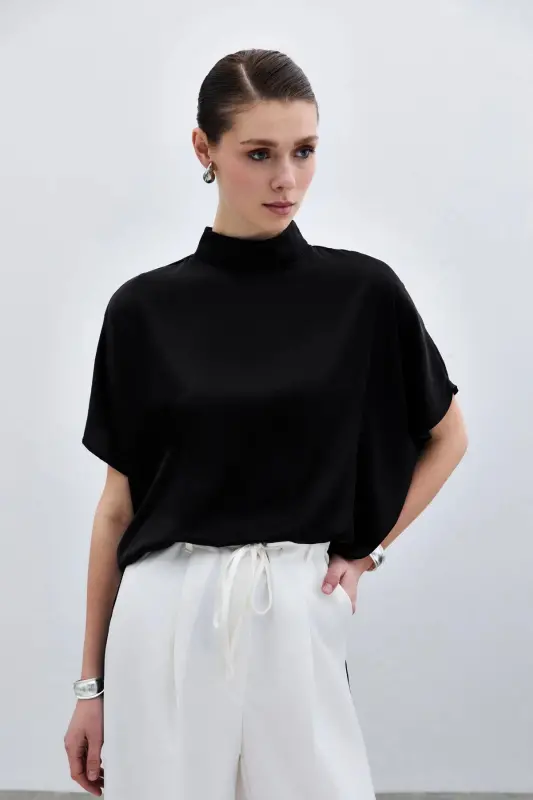 Batwing Sleeve Loose Blouse - Plain Black-Plain Black - 4