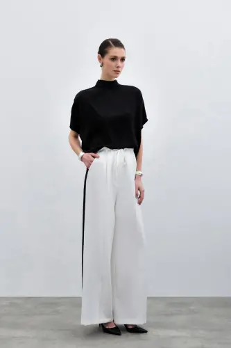 Batwing Sleeve Loose Blouse - Plain Black-Plain Black - 3