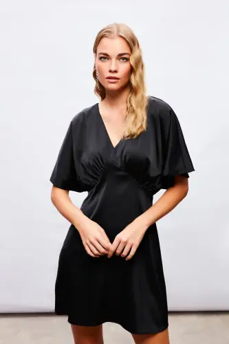 Batwing Sleeve Mini Dress - BLACK - 5