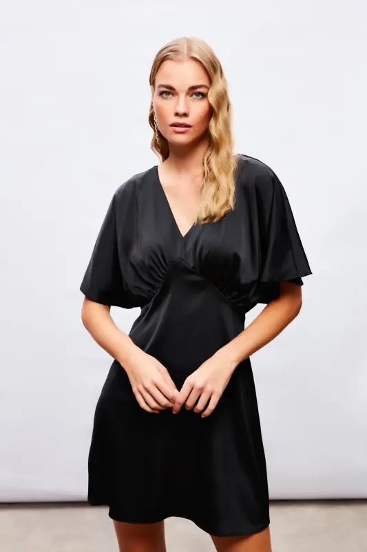 Batwing Sleeve Mini Dress - BLACK - 5