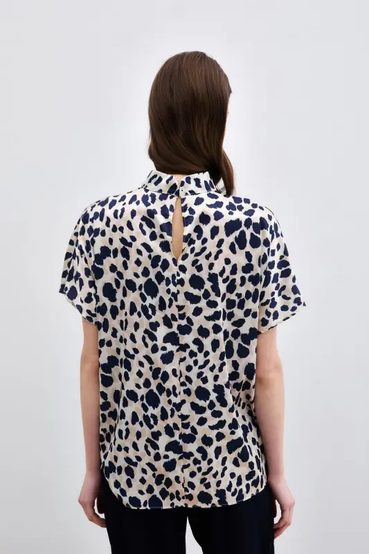 Batwing Sleeve Slouchy Blouse - Beige-Navy-Beige - 6