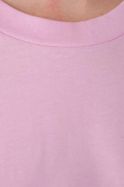 Базовая футболка оверсайз с коротким рукавом P0730-j6j7y4 - 3