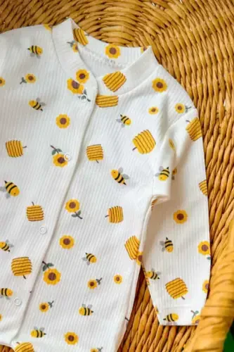 Bebek Arı Baskılı Çıtçıtlı Yenidoğan Bebek Tulumu %100 Pamuk Esnek 1-3-6 Aylık Unısex-BEYAZ ARILI - 3