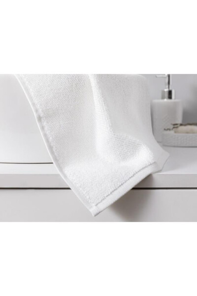 Bed Linen World Hotel Type 50x90 White Face Towel - 11