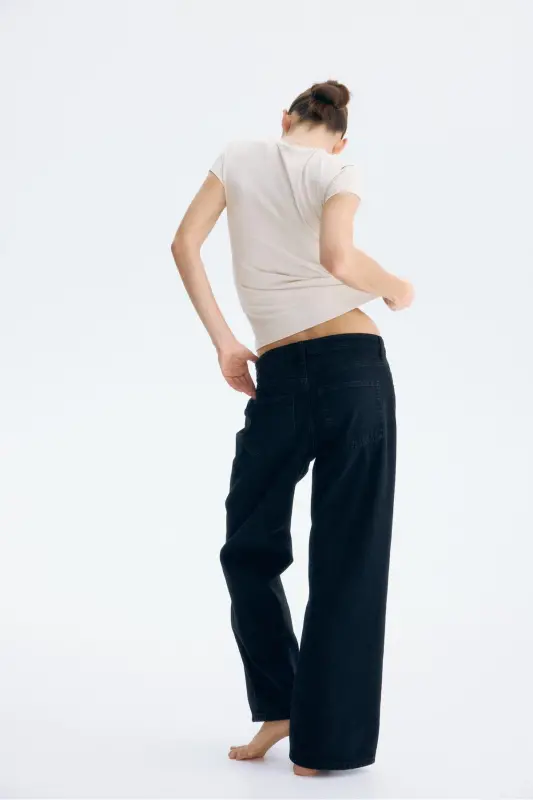 Bedene Oturan Mikrofiber Tişört-Açık bej - 3