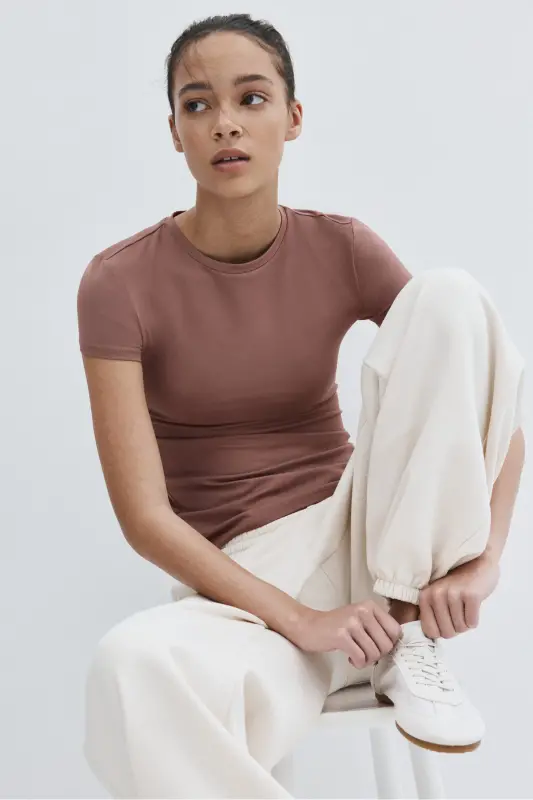 Bedene Oturan Mikrofiber Tişört-Tozlu pembe - H&M