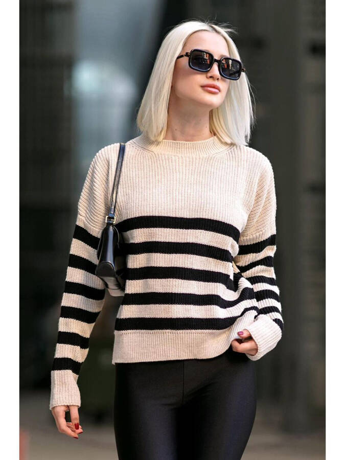 Beige Bicycle Neck Striped Sweater MG1258 - 1