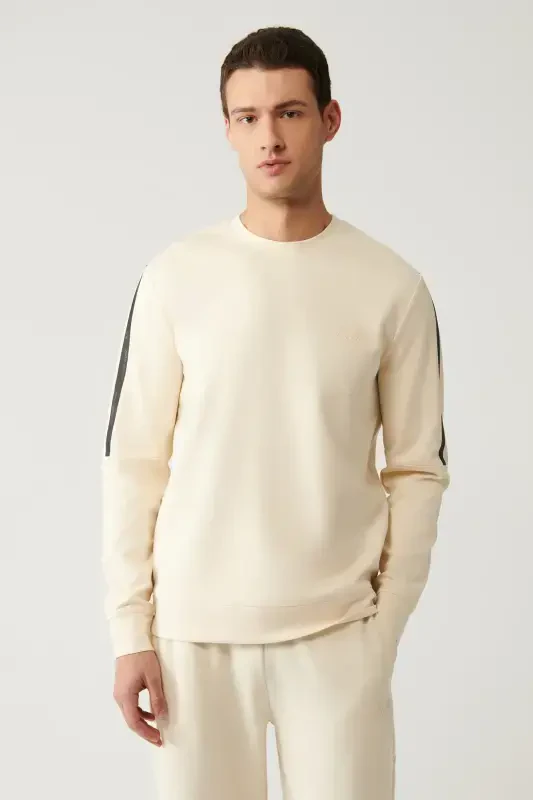 Beige Crew Neck Sweatshirt - AVVA