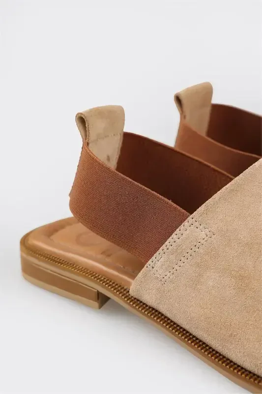 Beige Leather Women's Flat Sandals - 5