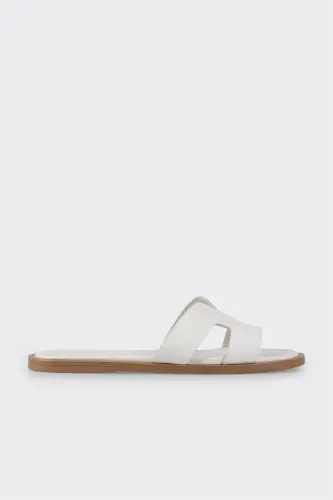 Beige Leather Women's Flat Sandals 
