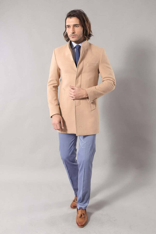 Beige long men's coat - 3