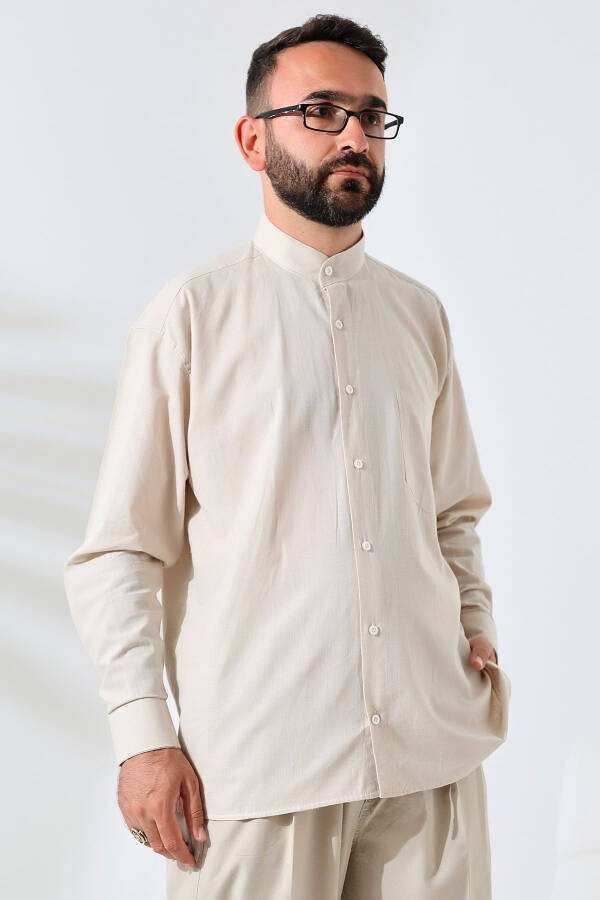 Beige Men's Relaxed Fit One Pocket Standing Collar Hajj and Umrah Linen Shirt - 3