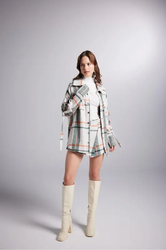 Beige Oversized Lumberjack Odin Shirt with Cargo Pockets and Snap Closure - 5