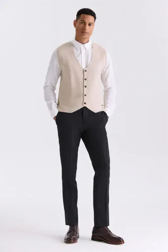 Beige Slim Fit Buttoned Knit Vest - JAKAMEN (1)