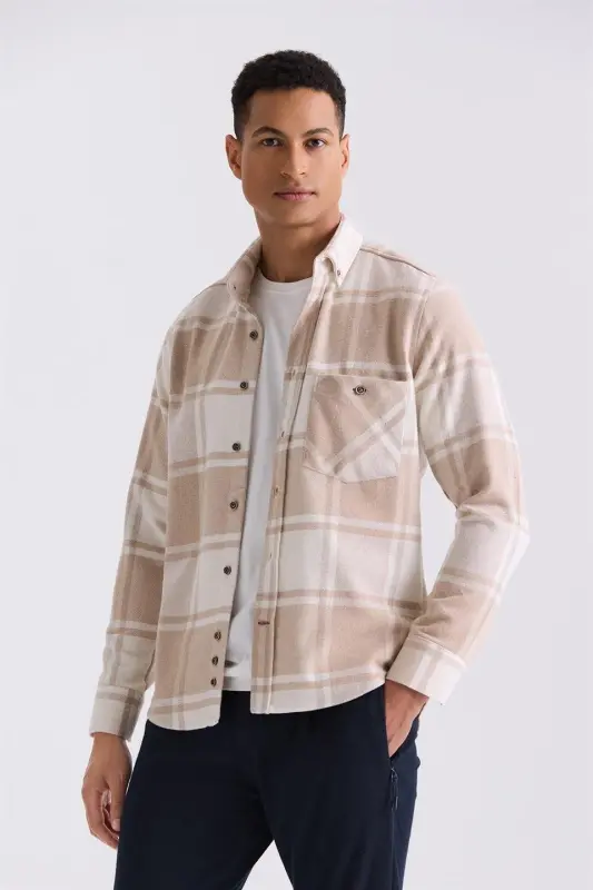 Beige Slim Fit Collar Button Down Plaid Shirt - JAKAMEN