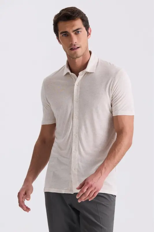 Beige Slim Fit Collar T-Shirt - JAKAMEN